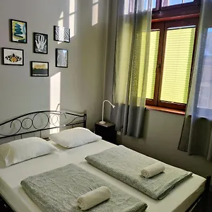  Hostal Viki Kazimierz
